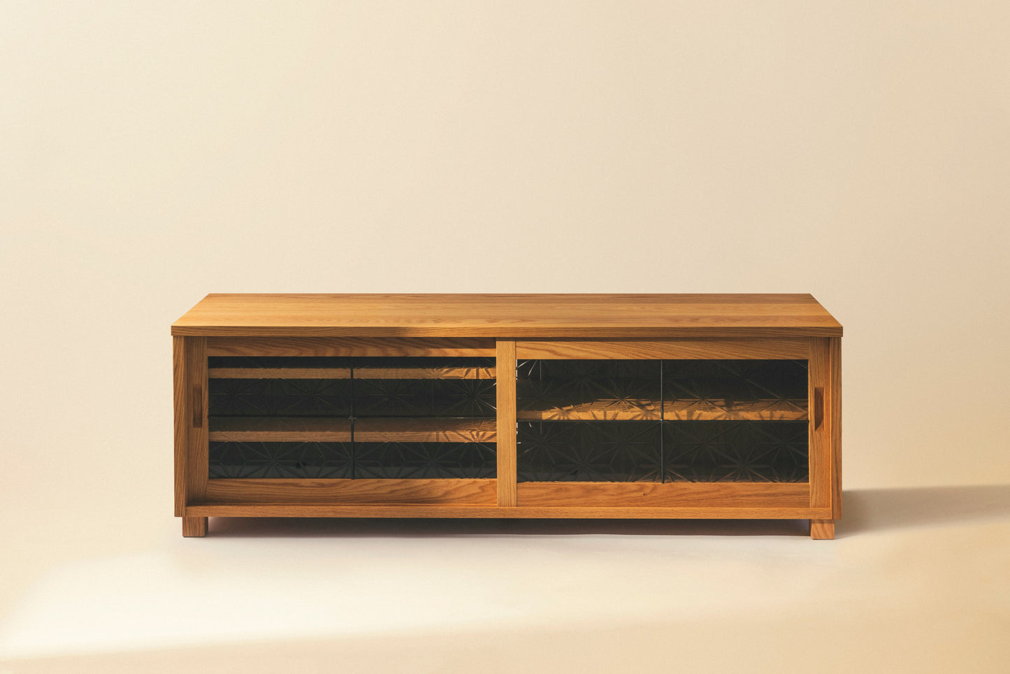 #32 TV Stand