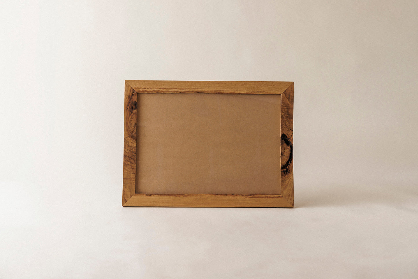 #109 A2 Frame