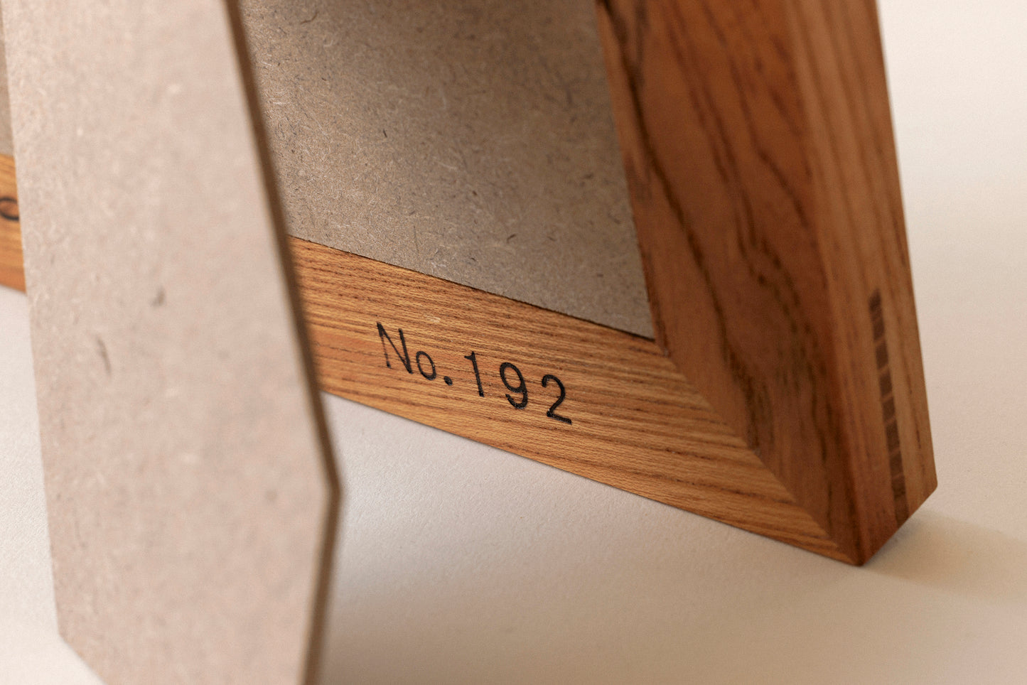 #192 2L Photo Frame
