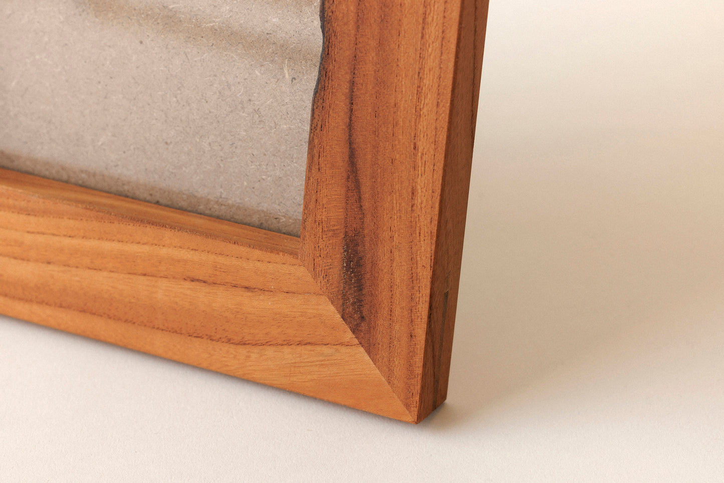 #197  2L Photo Frame