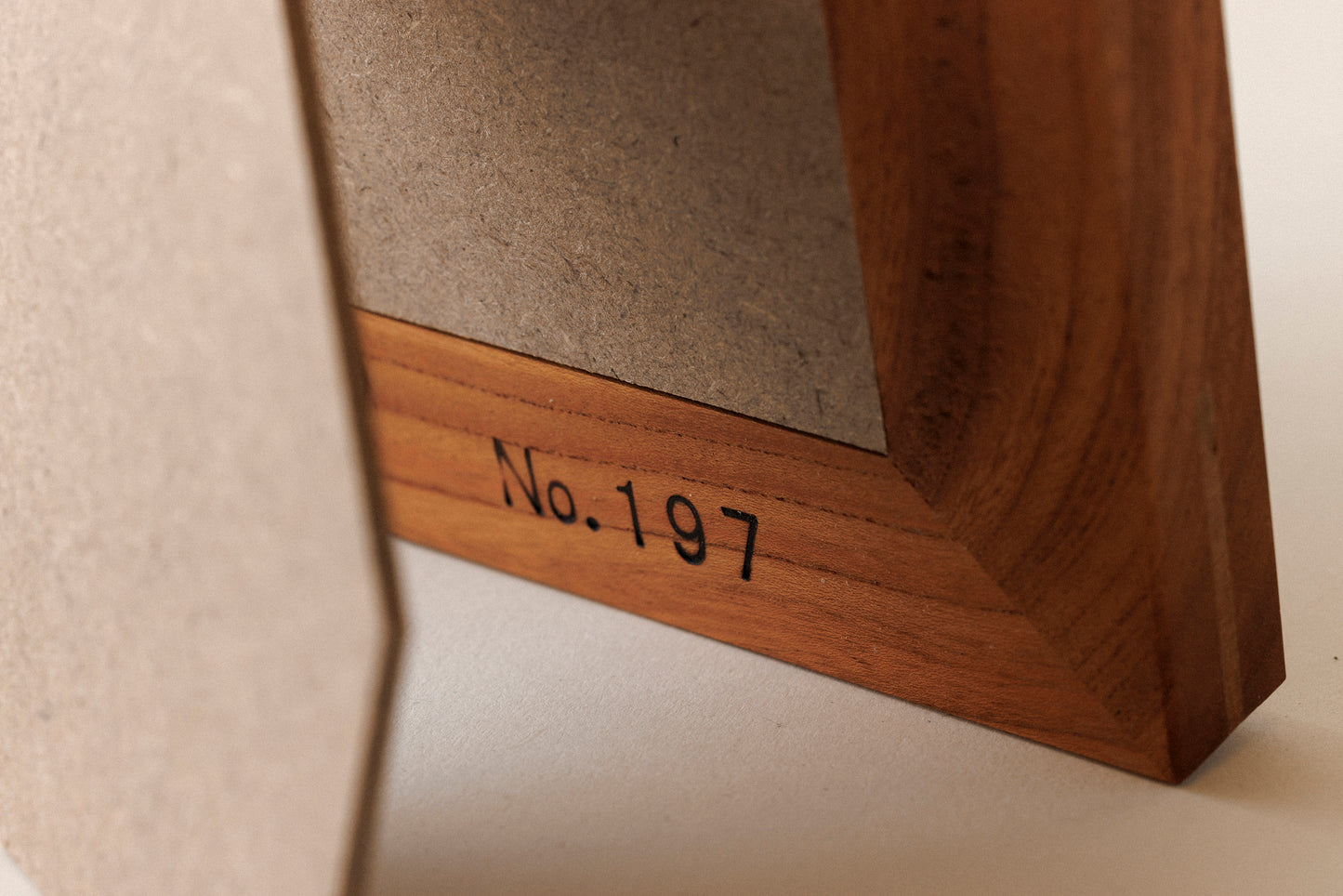 #197  2L Photo Frame