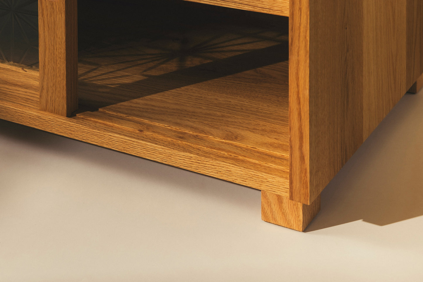 #32 TV Stand