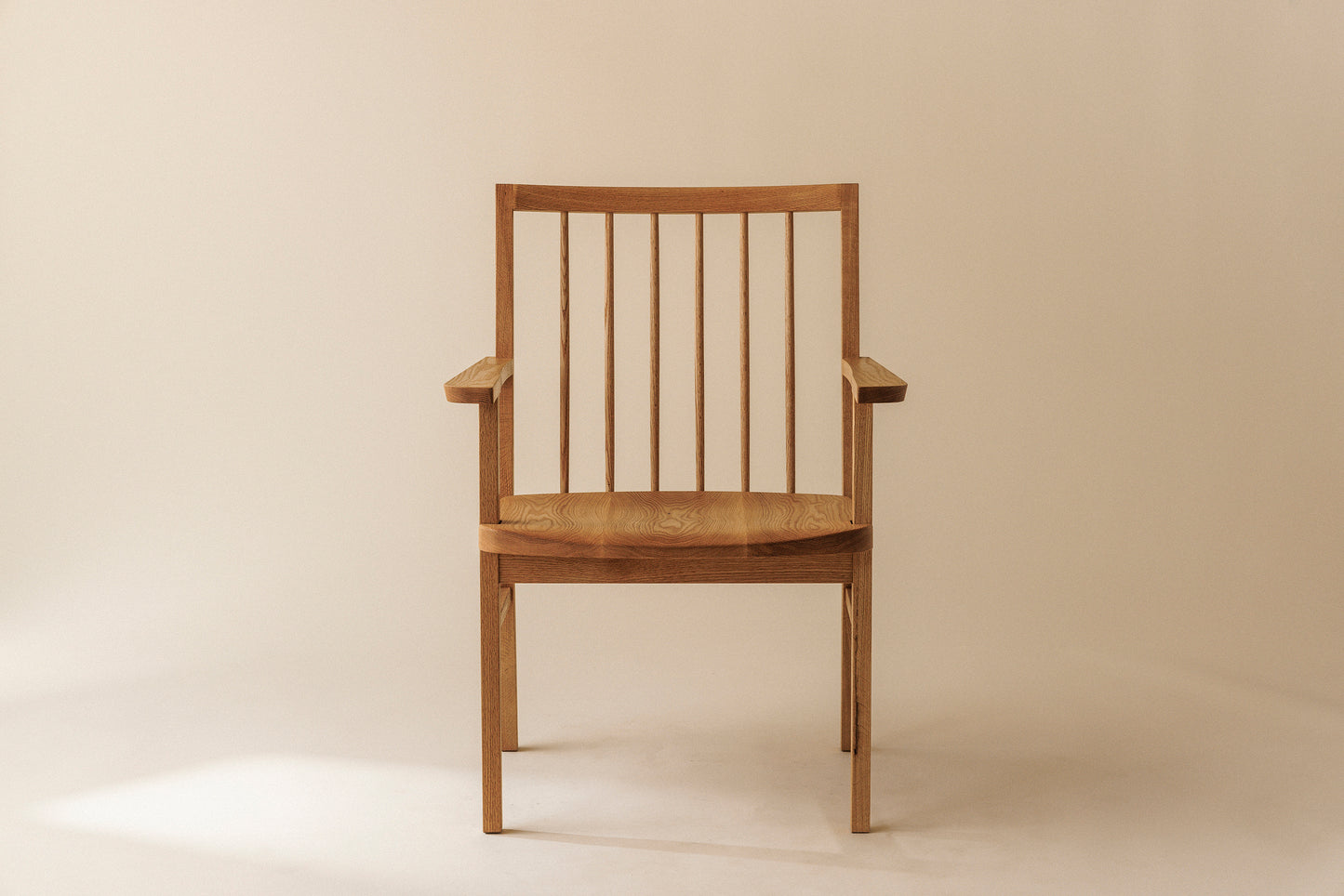 #59 Chair(armrest)