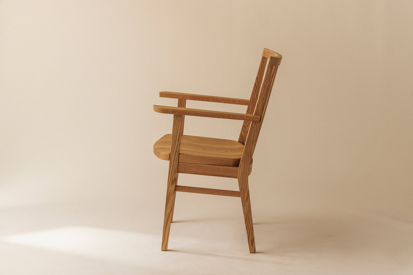 #59 Chair(armrest)