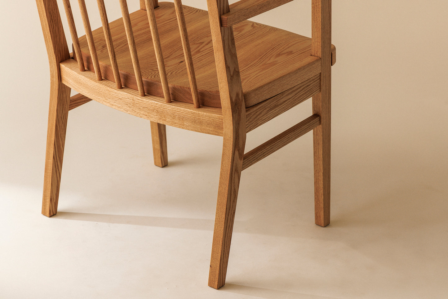 #59 Chair(armrest)