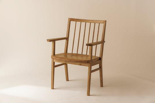 #65 Chair(armrest)