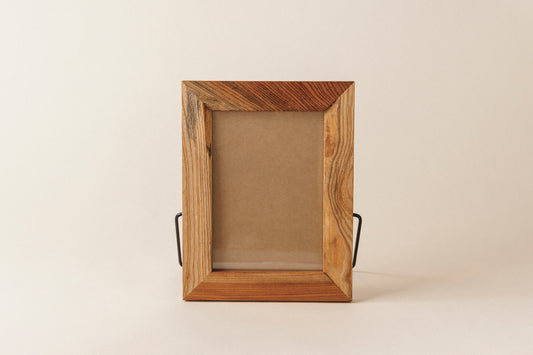 #135  A4 Frame