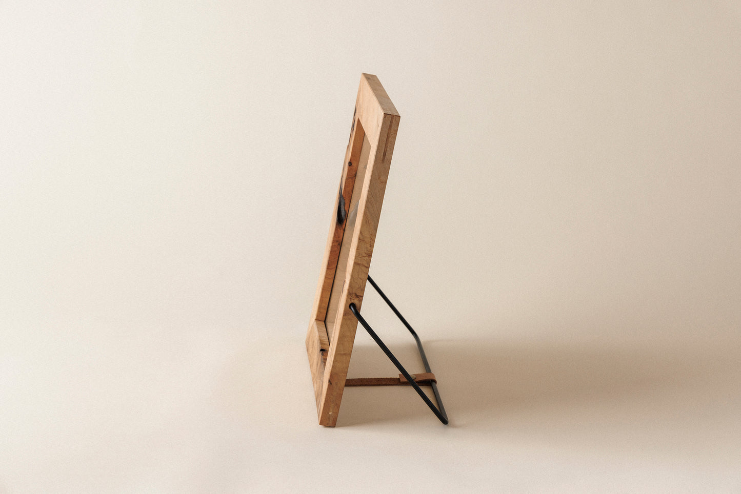 #141 A4 Frame