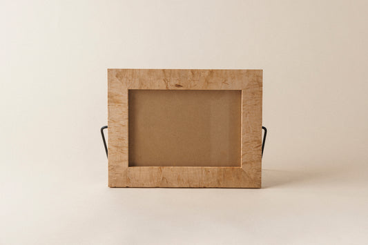 #142  A4 Frame