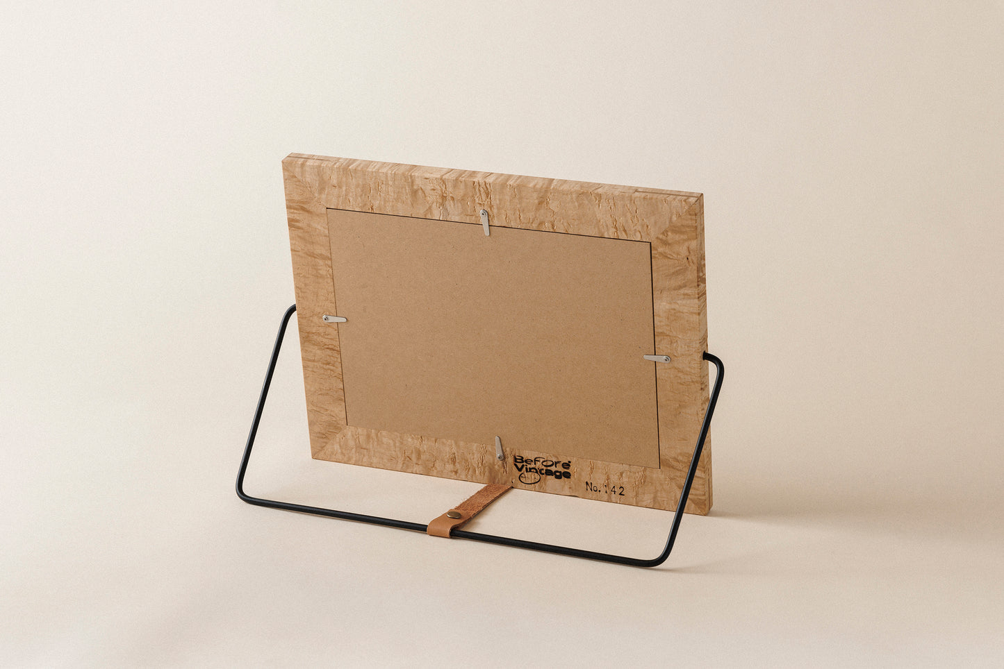 #142 A4 Frame