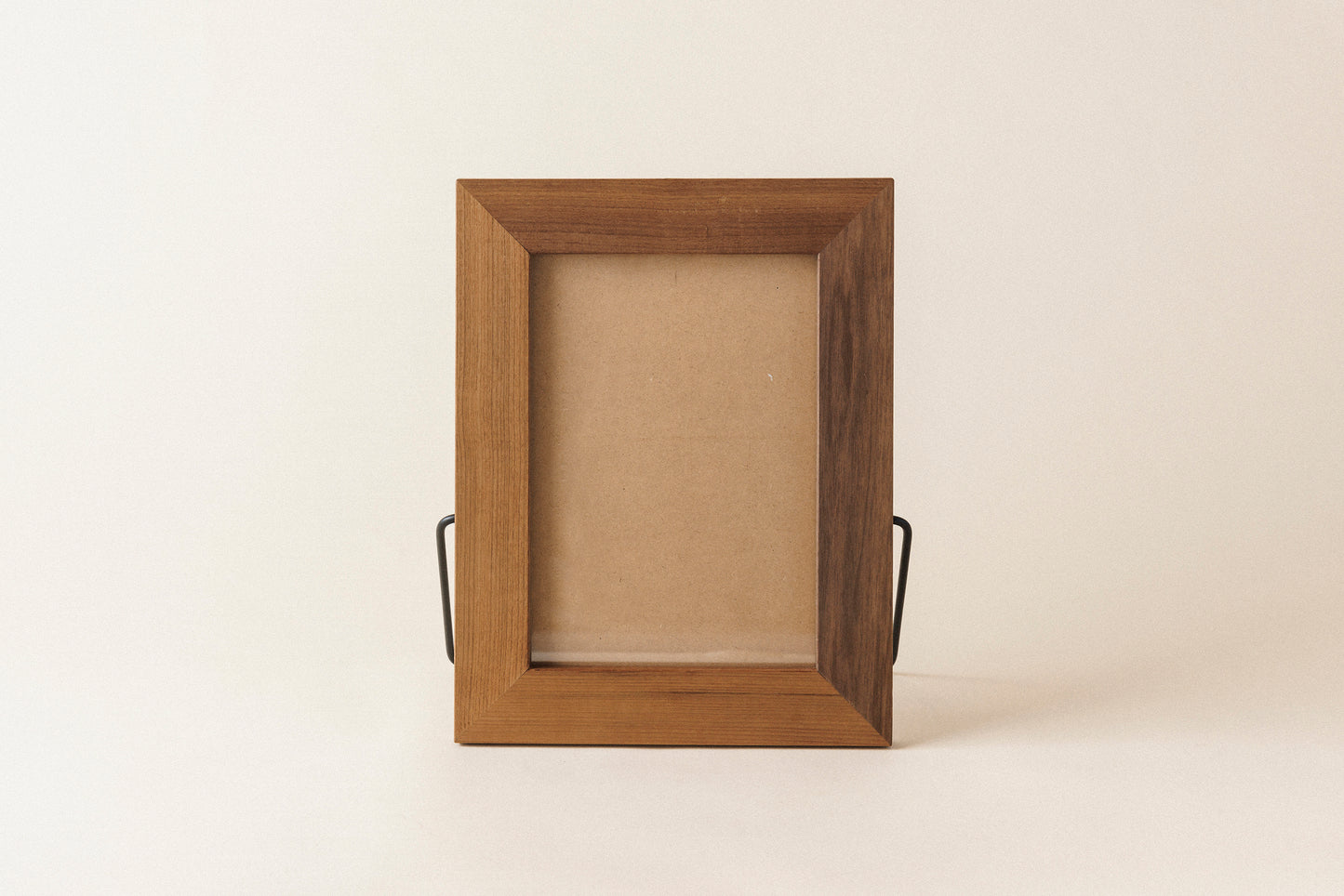#145 A4 Frame