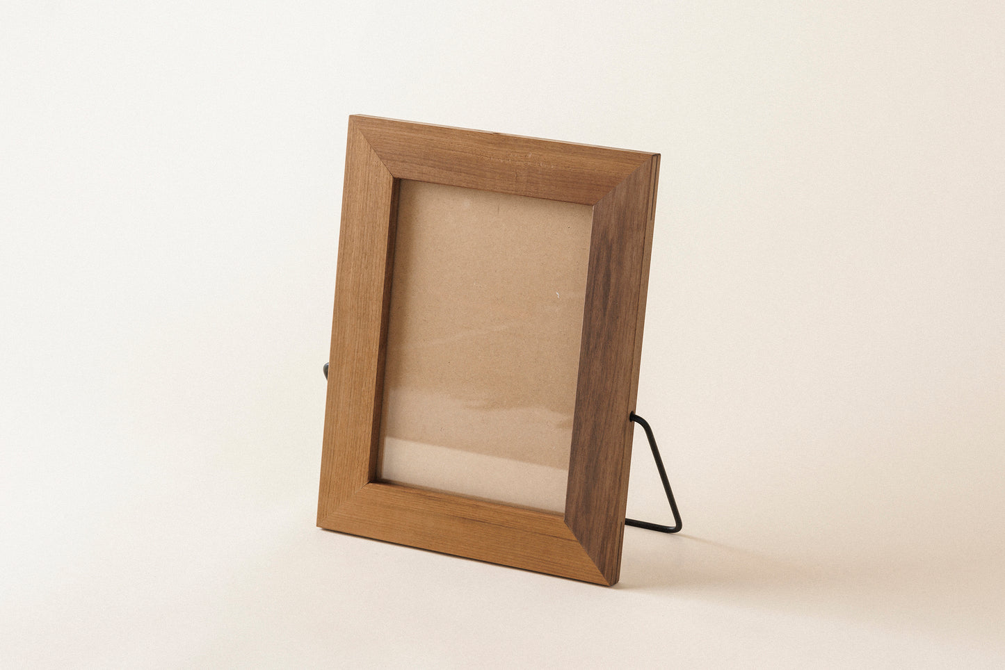 #145 A4 Frame