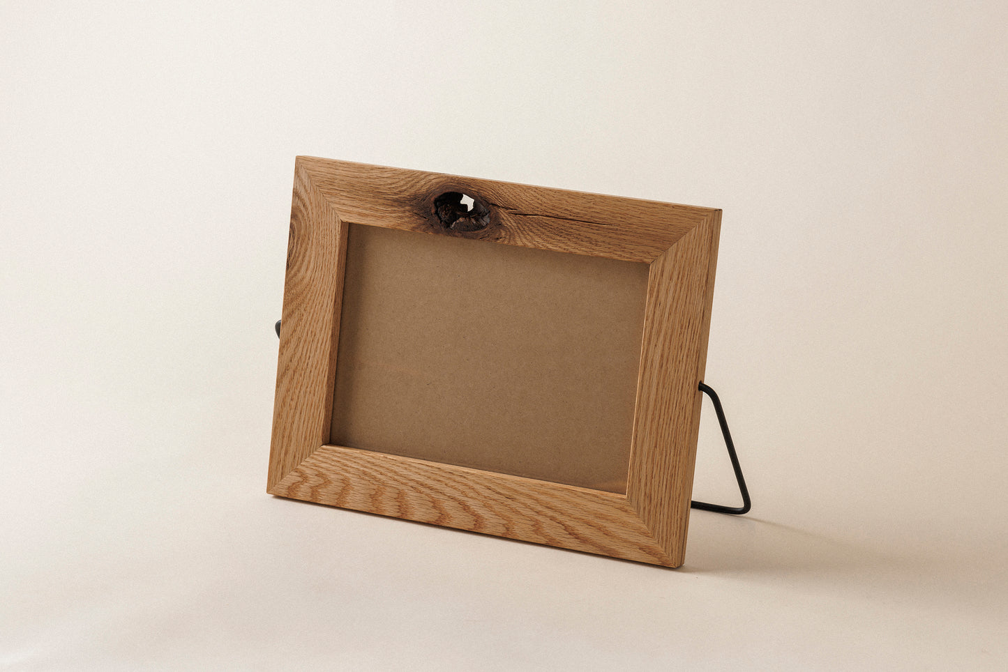 #151  A4 Frame