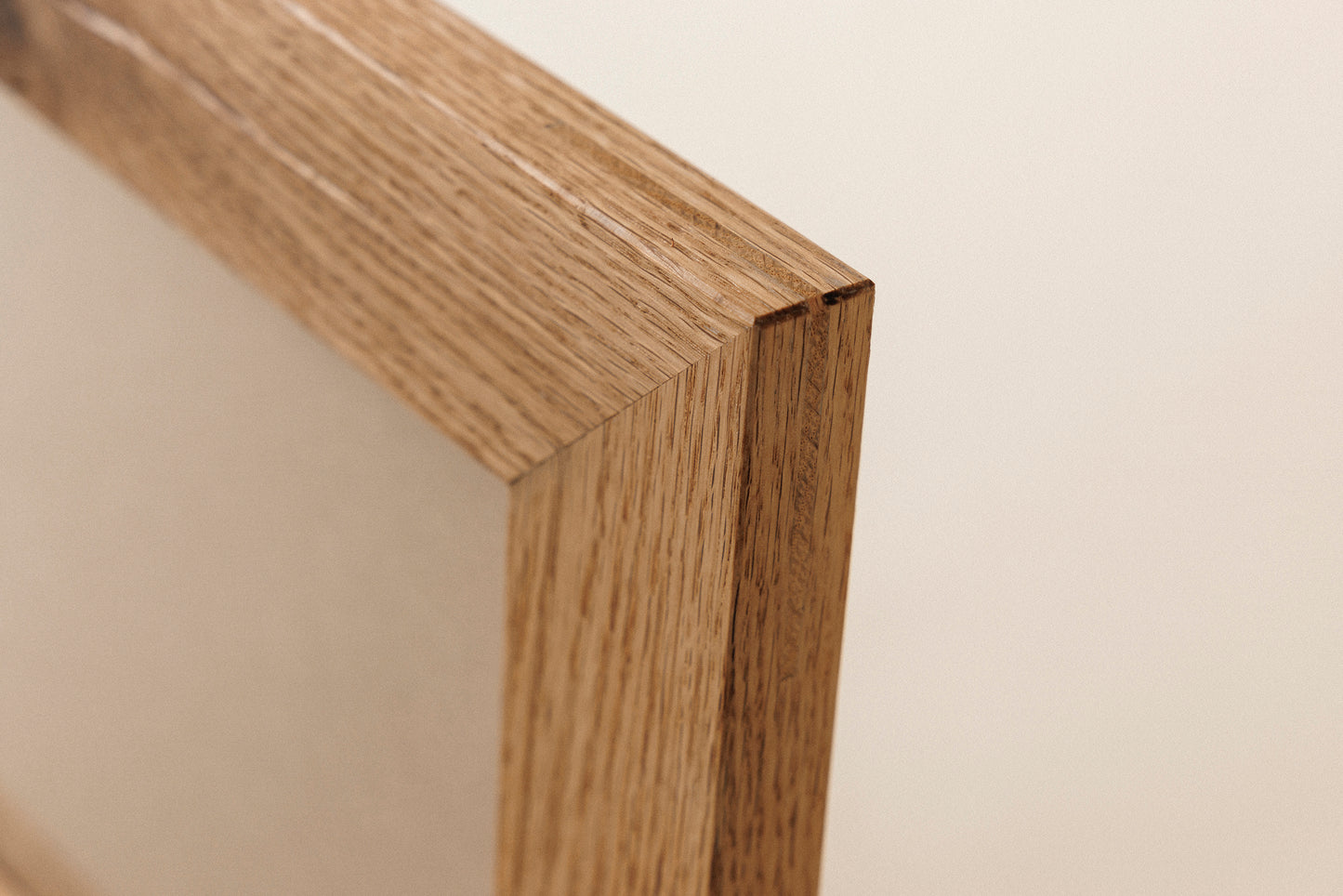 #151  A4 Frame
