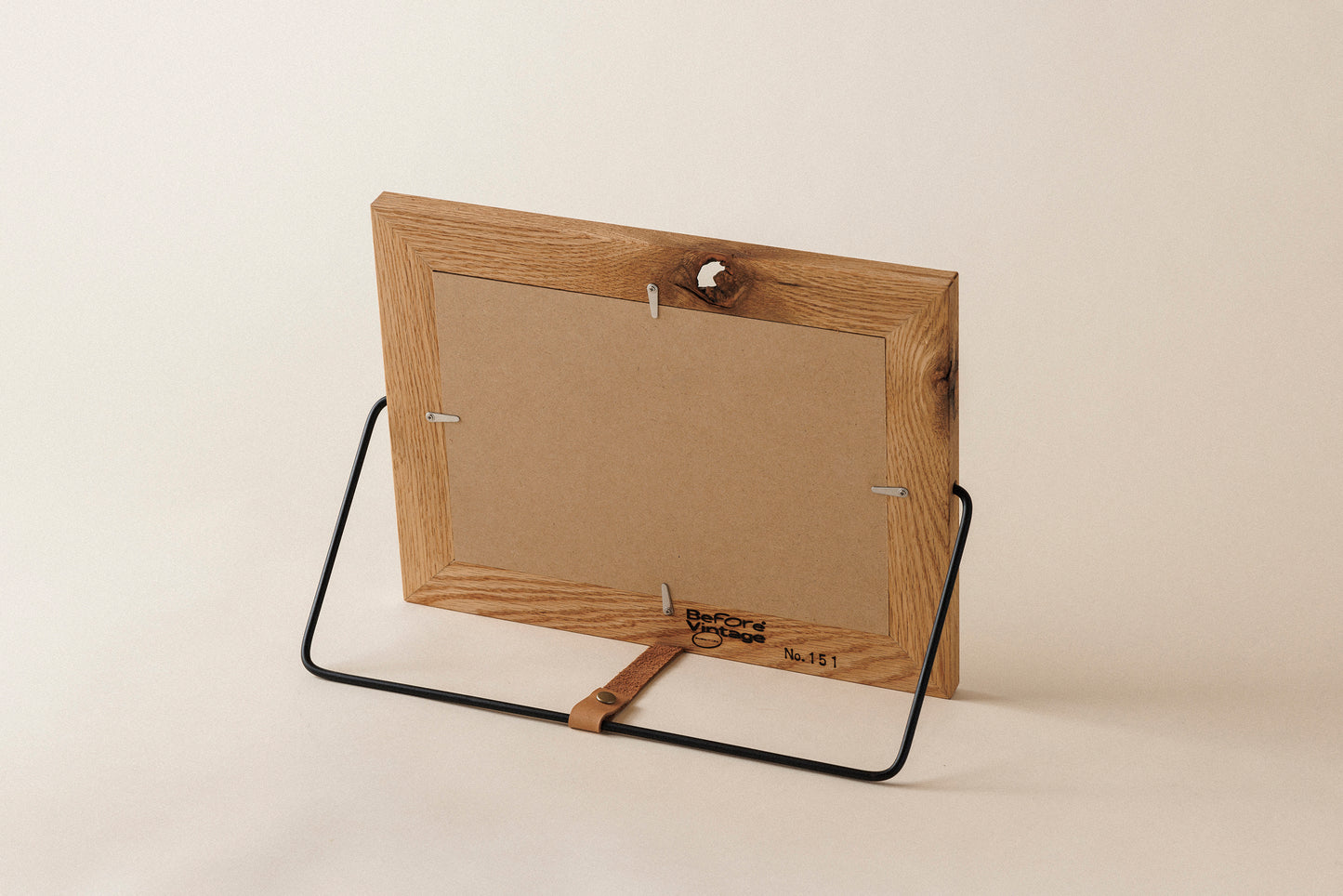 #151  A4 Frame