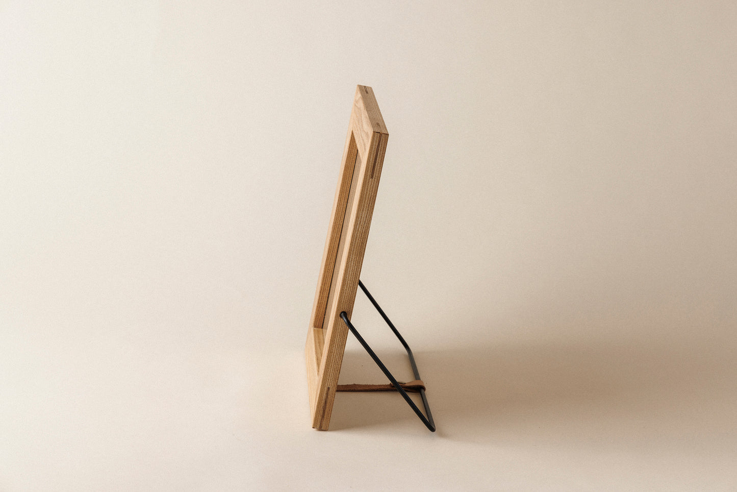 #152 A4 Frame