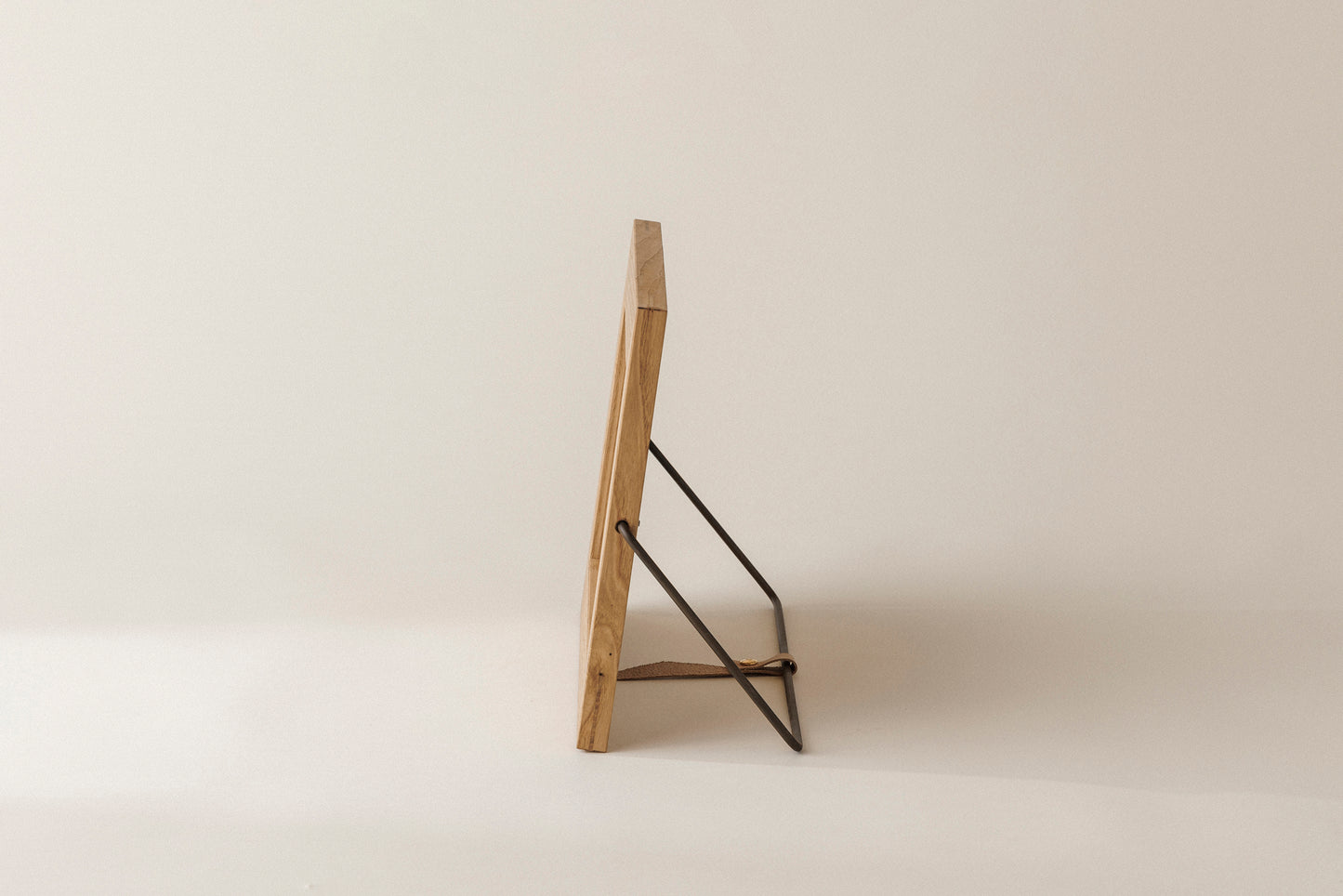 #92  A4 Frame