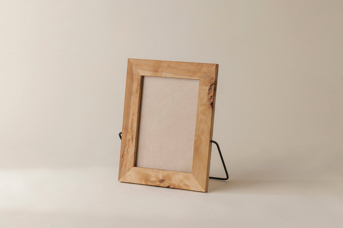 #99 A4 Frame