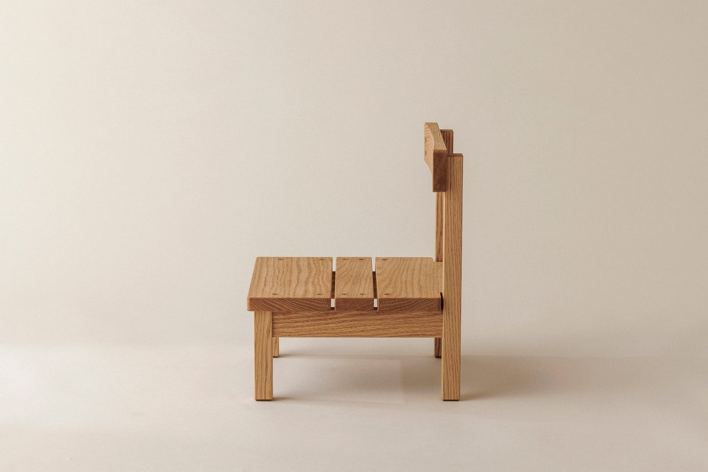 #105 Kids chair