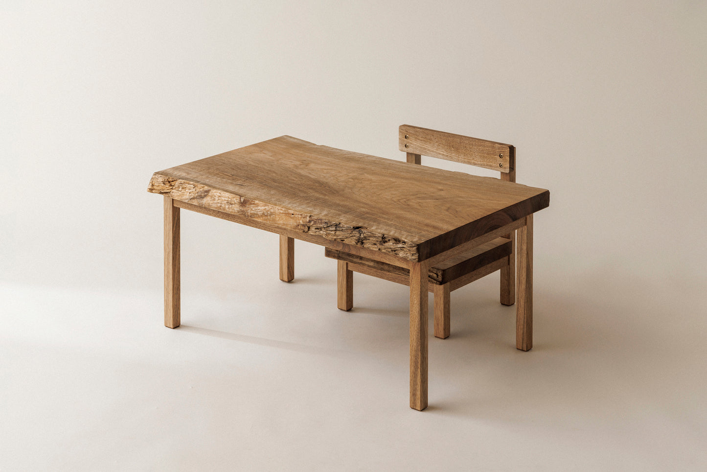 #108 Kids table