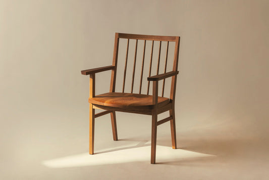 #47 Chair(armrest)