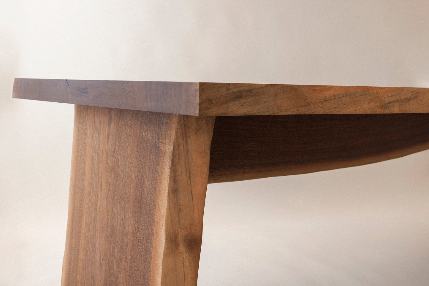 #177 Book Match Table