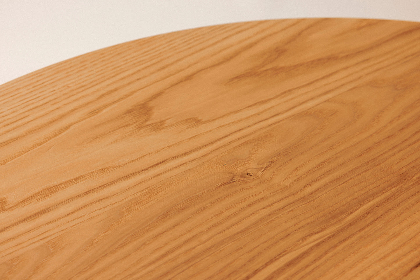 #175 Tavolo da pranzo rotondo