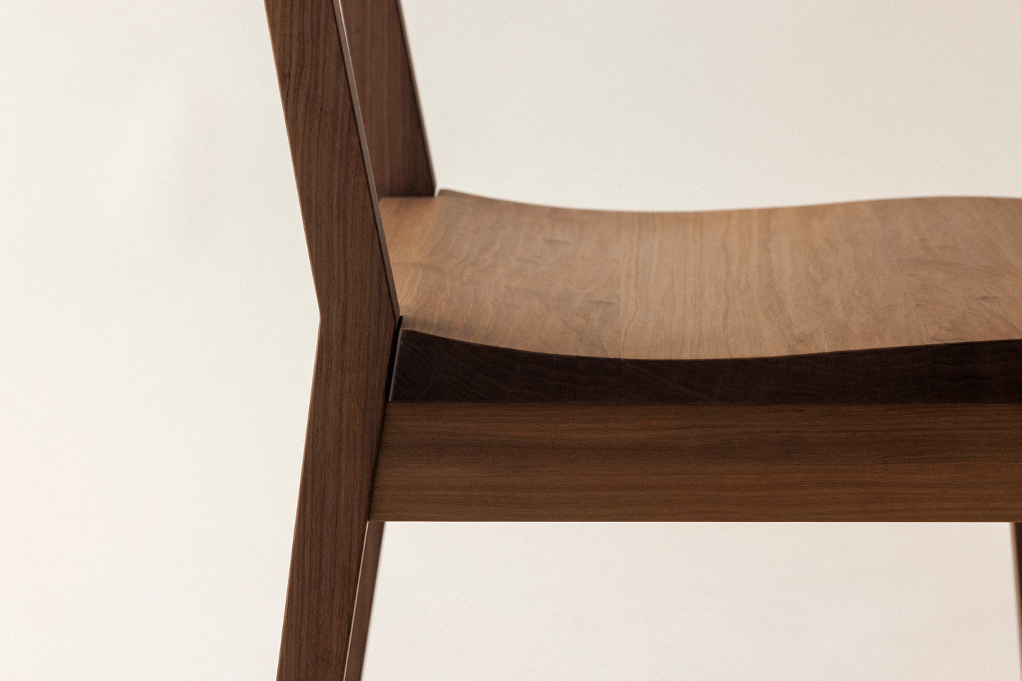 #181 Chair/Corrugated Seat