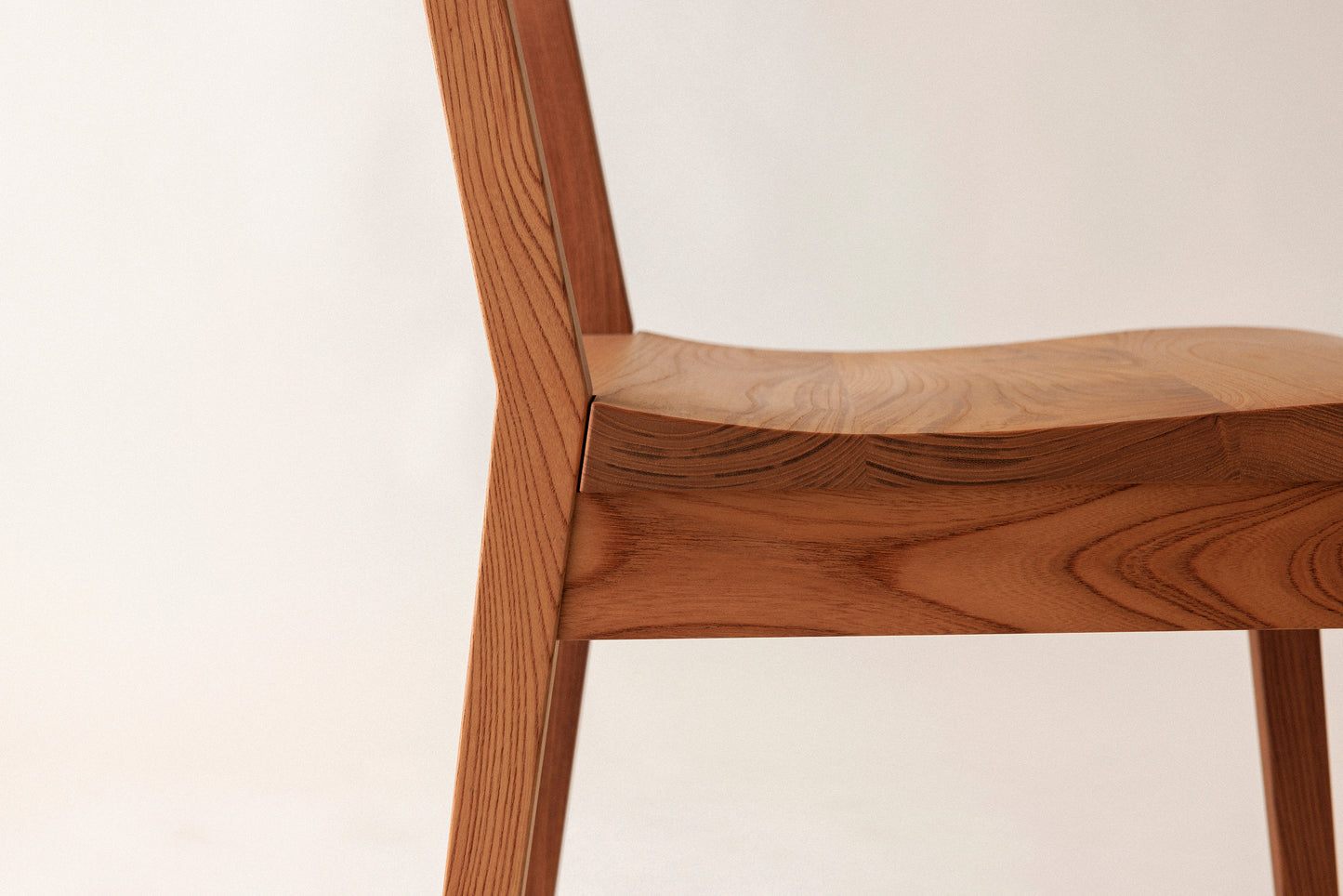 #178 Chair/Corrugated Seat