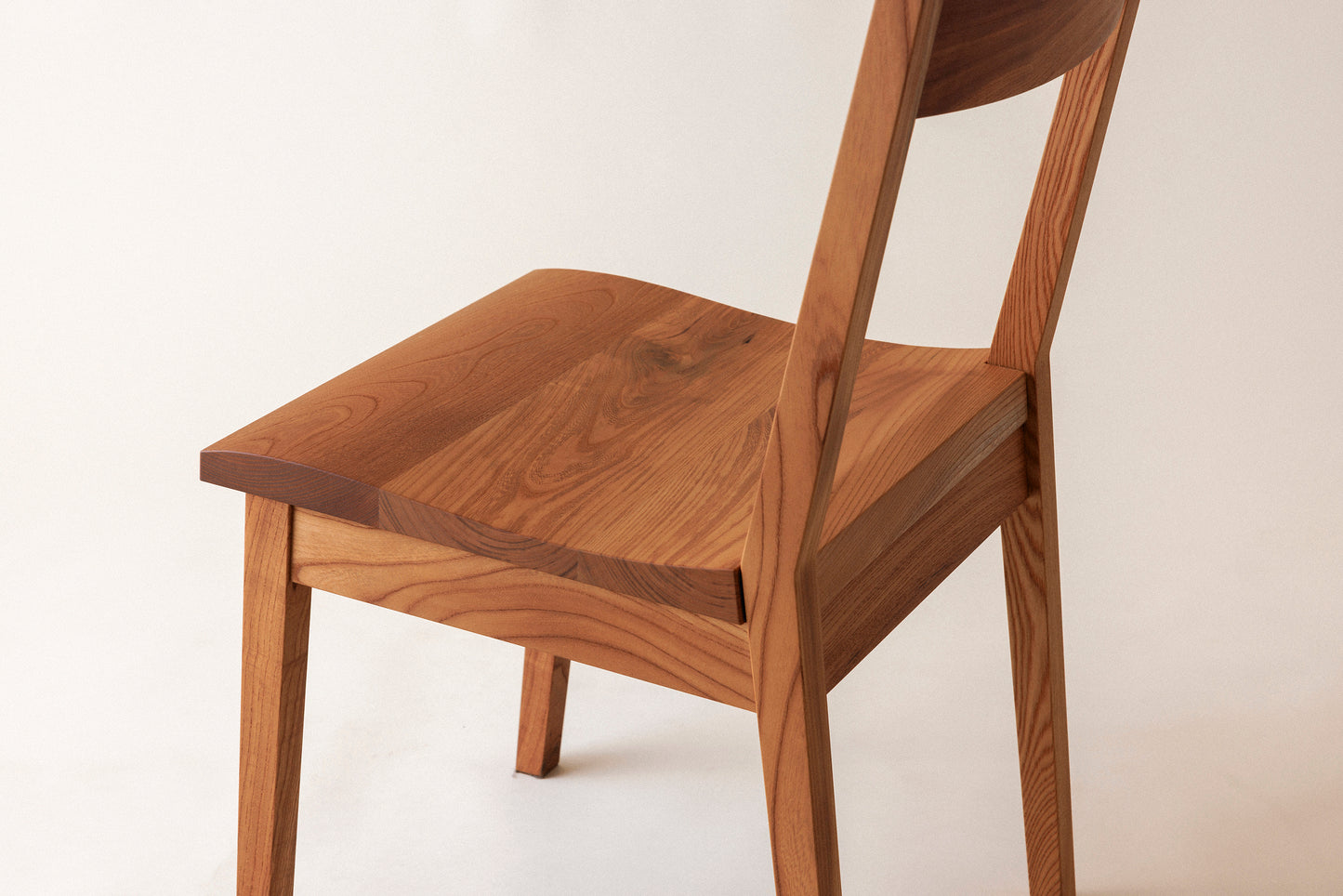 #179 Chair/Corrugated Seat