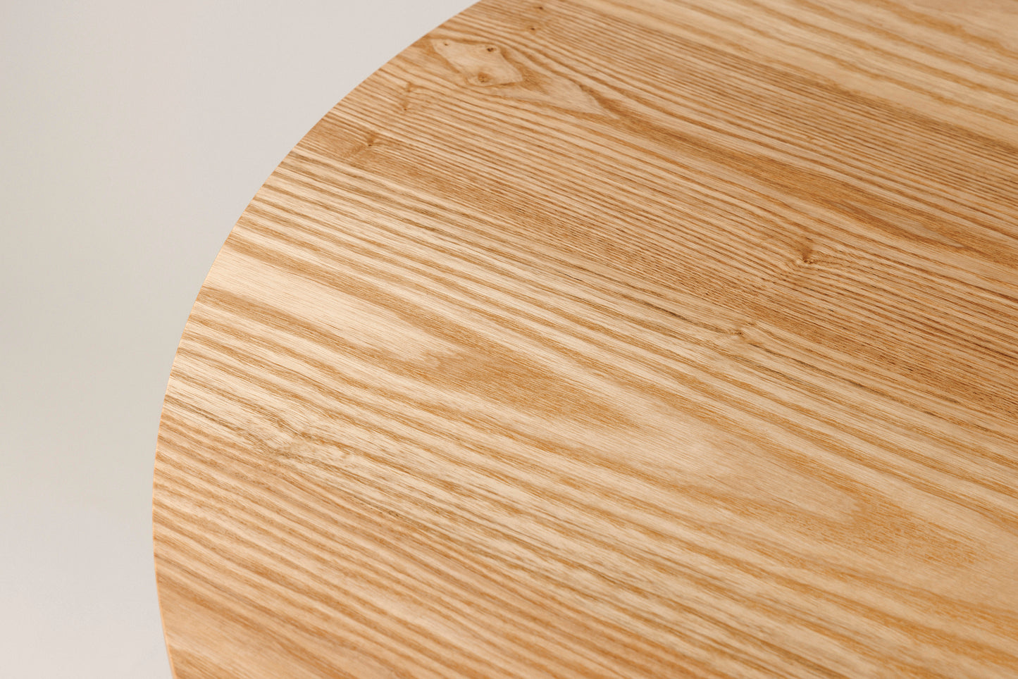 #214 Round Dining Table