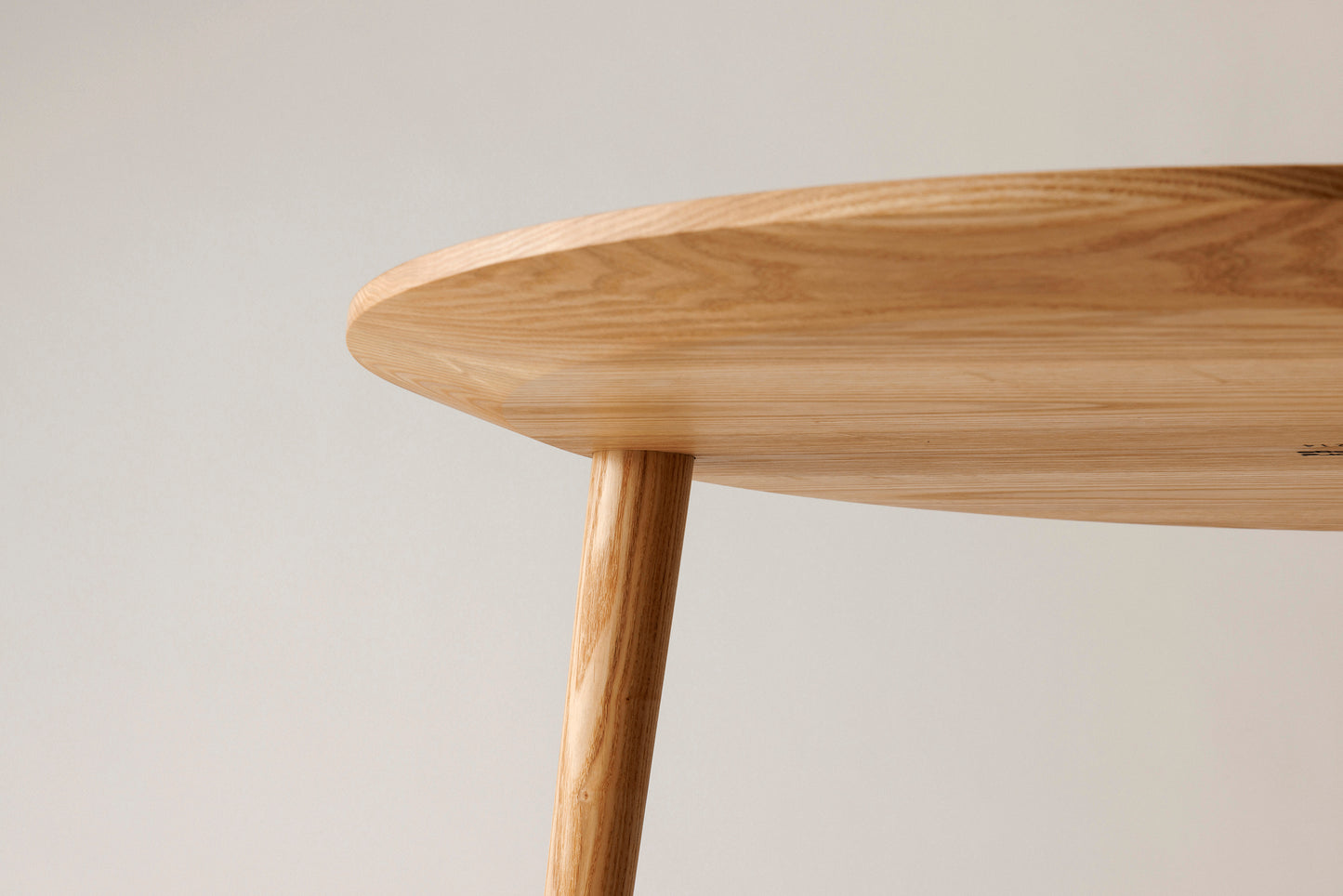 #214 Round Dining Table