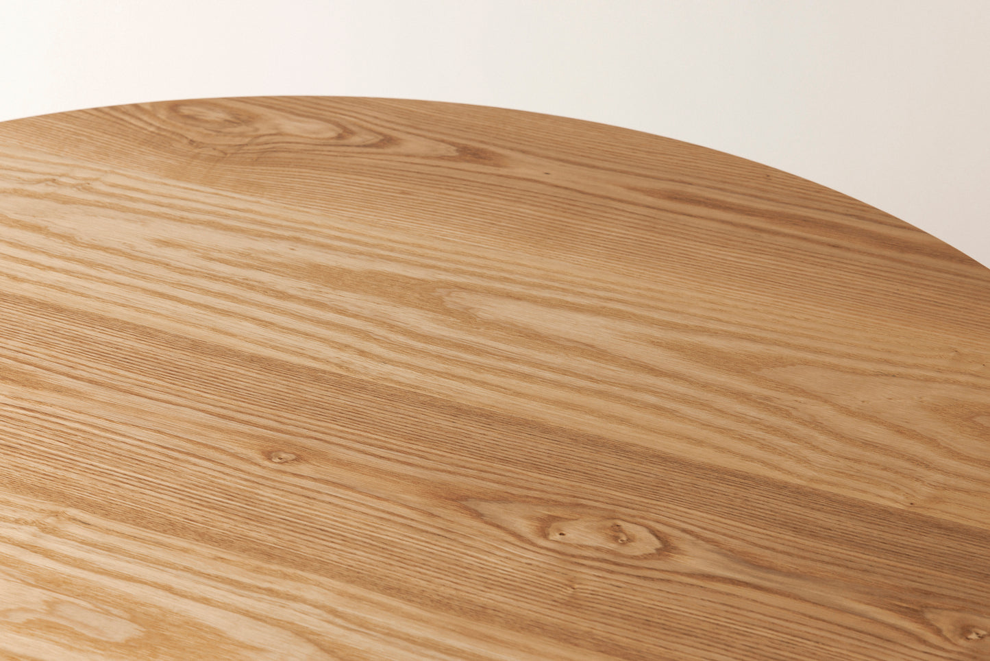 #214 Round Dining Table