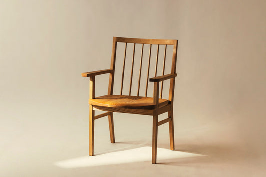 #45 Chair(armrest)