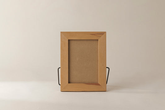 #97  A4 Frame