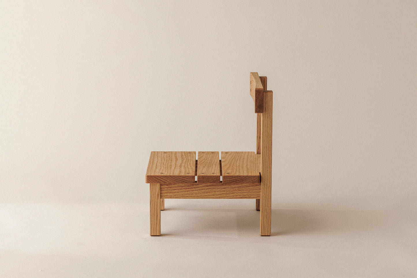 #105 Kids chair