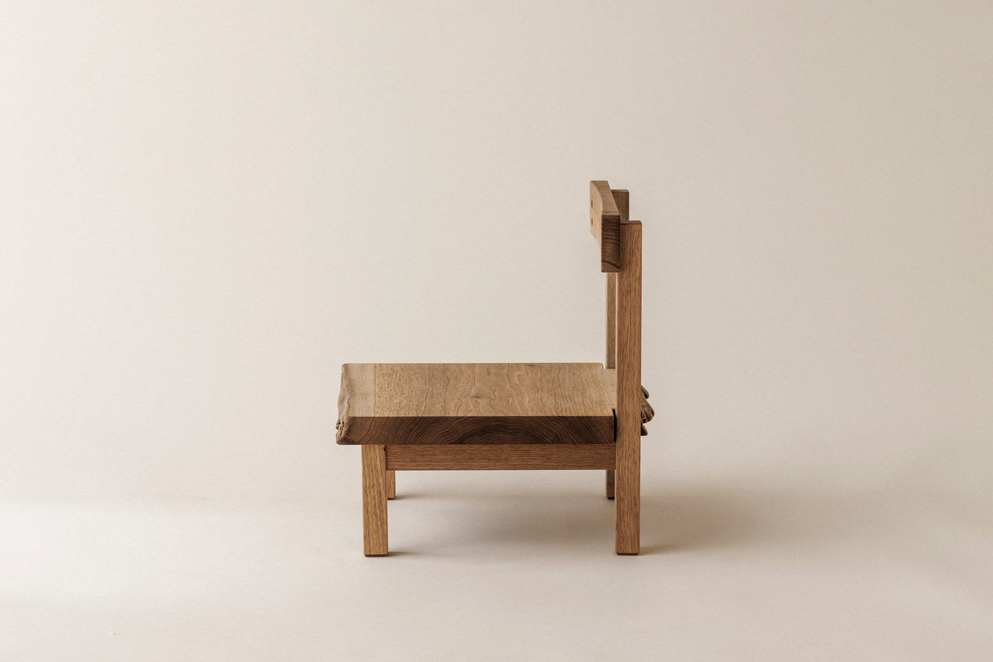 #107 Kids chair