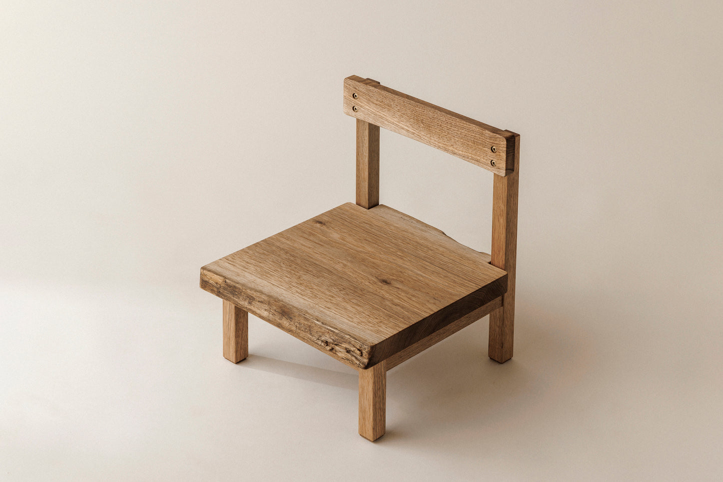 #107 Kids chair